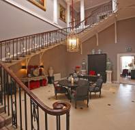 U-shaped staircase in a mansion house