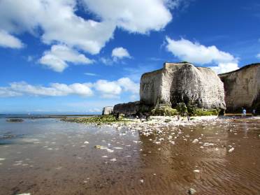 kent-coastline-on-a-sunny-day